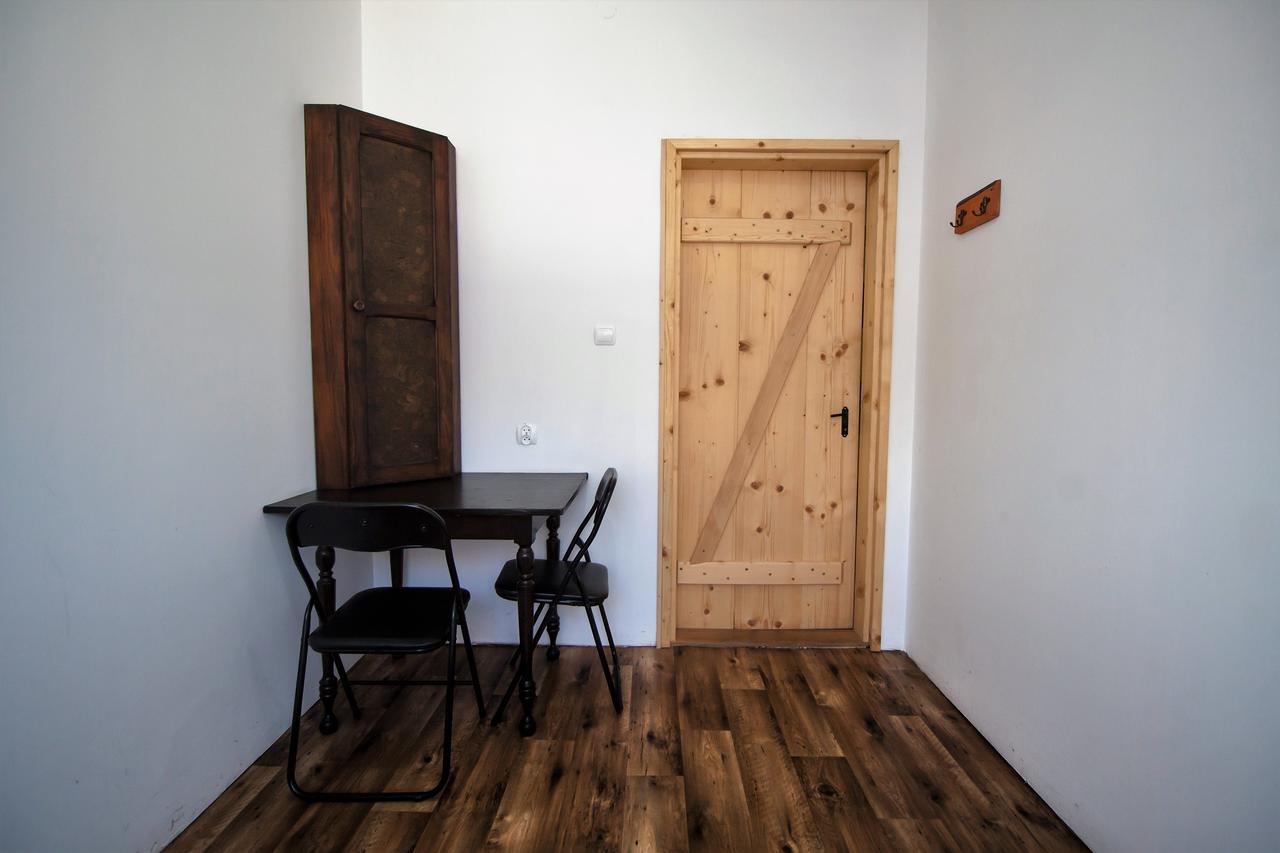 A Pousada Kremenaros Ustrzyki Górne Exterior foto